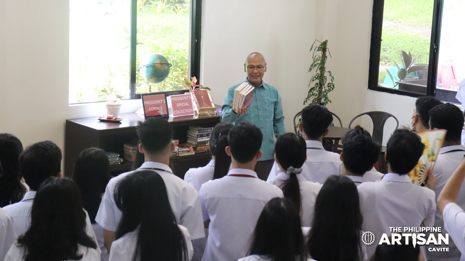 President Ramos donates books, inspires reading culture among students